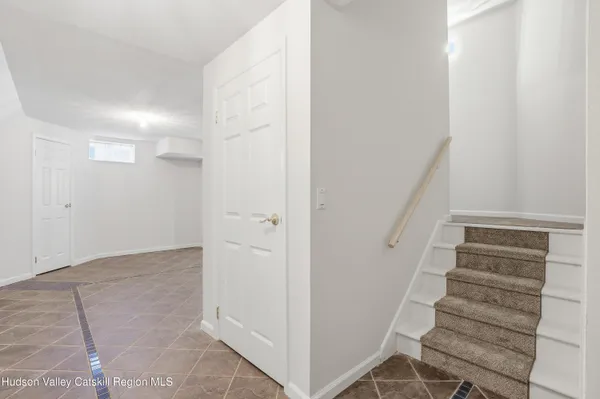 $924,900 | 45 Tall Oaks Drive, Kingston, NY 12401
