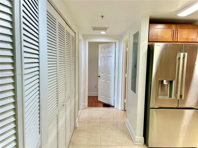 $3,000 | 8390 Southwest 72nd Avenue, Unit 421, Miami, FL 33143