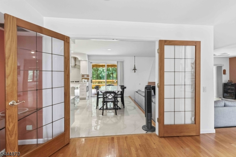 174 Brooklake Road Florham Park, NJ 07932 - Photo 18 of 43