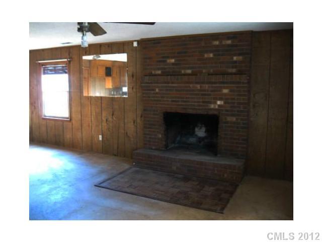 429 Freedom Mill Road Gastonia, NC 28052 - Photo 3 of 8 Gallery Image 3