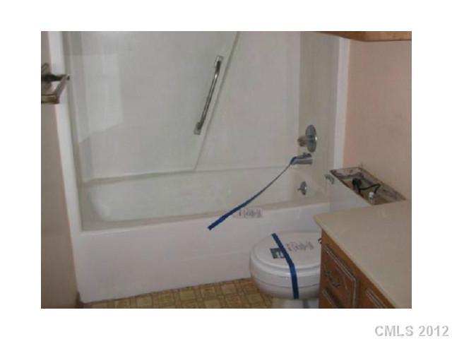 429 Freedom Mill Road Gastonia, NC 28052 - Photo 6 of 8 Gallery Image 6