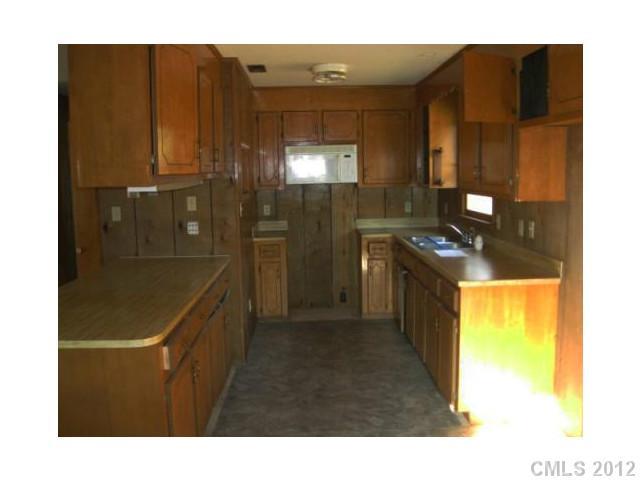 429 Freedom Mill Road Gastonia, NC 28052 - Photo 7 of 8 Gallery Image 7