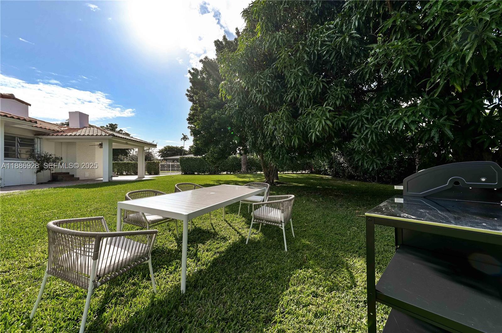 501 Southwest 24th Road, Unit 501 Miami, FL 33129 - Photo 21 of 29 a garden view with a seating space