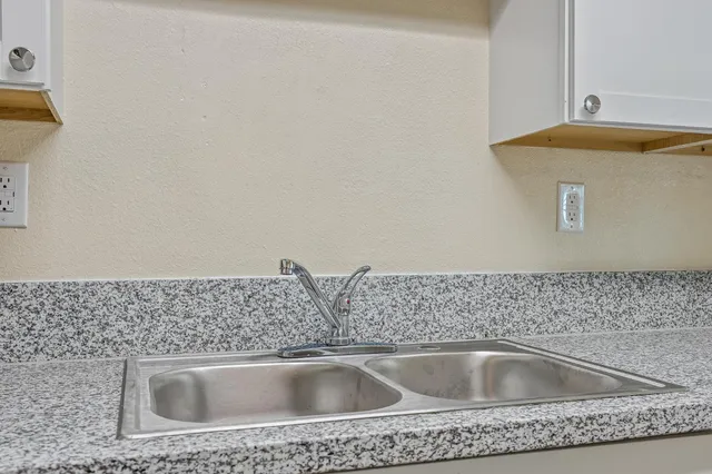 a close view of sink and tap