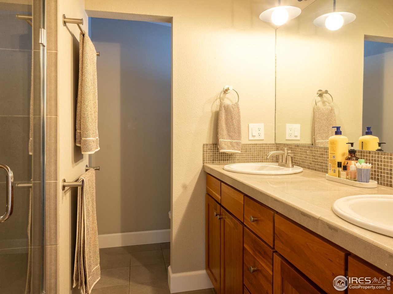 2270 Grape Avenue Boulder, CO 80304 - Photo 11 of 16 Primary Bathroom