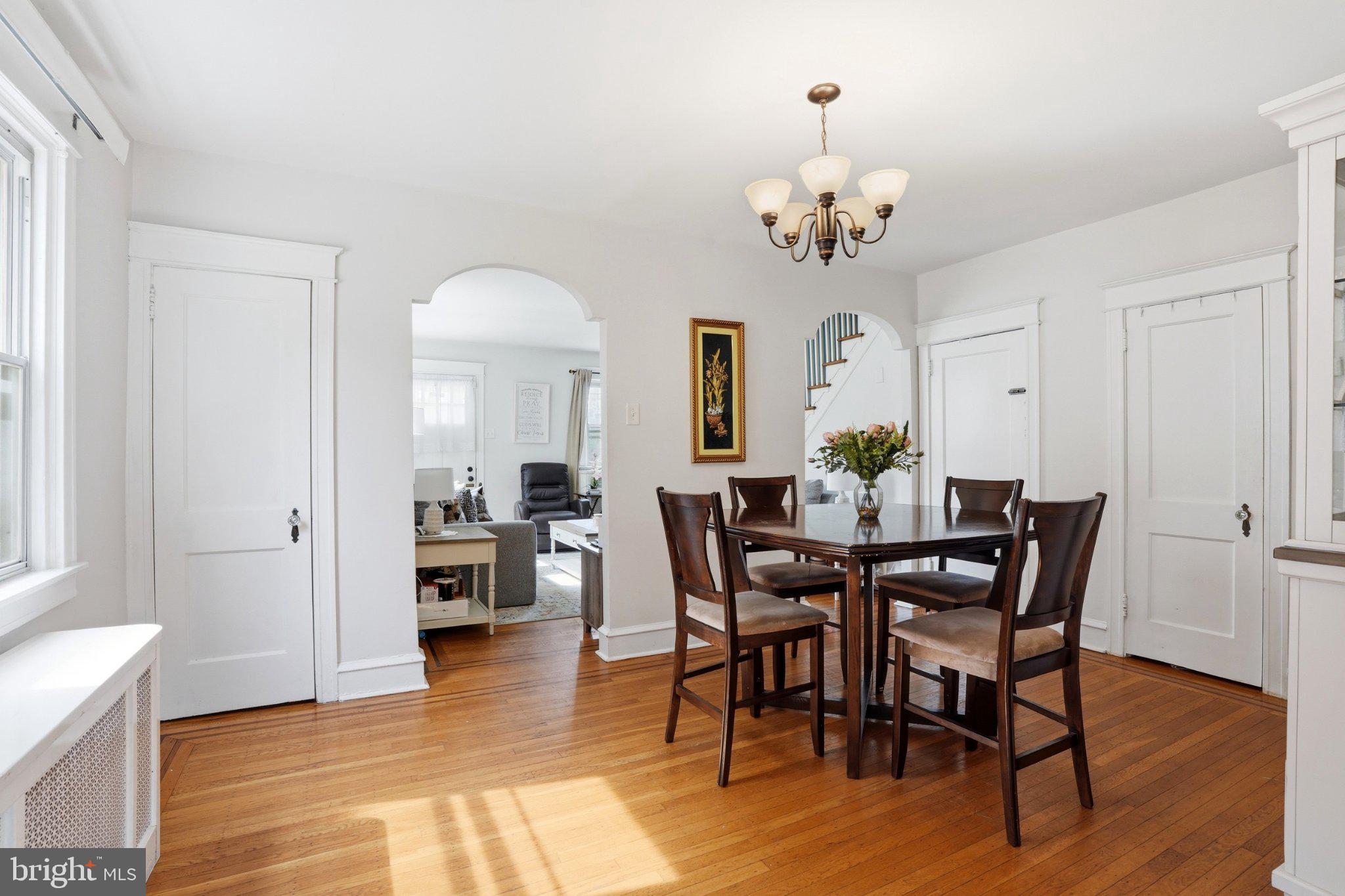 4686 State Road Drexel Hill, PA 19026 - Photo 9 of 21 Bright and inviting dining space.