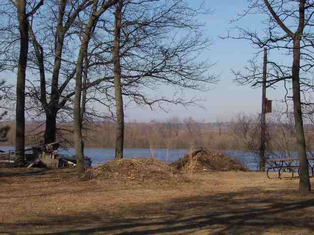 18407 Quiver Beach Road Havana, IL 62644 - Photo 2 of 2 Gallery Image 2