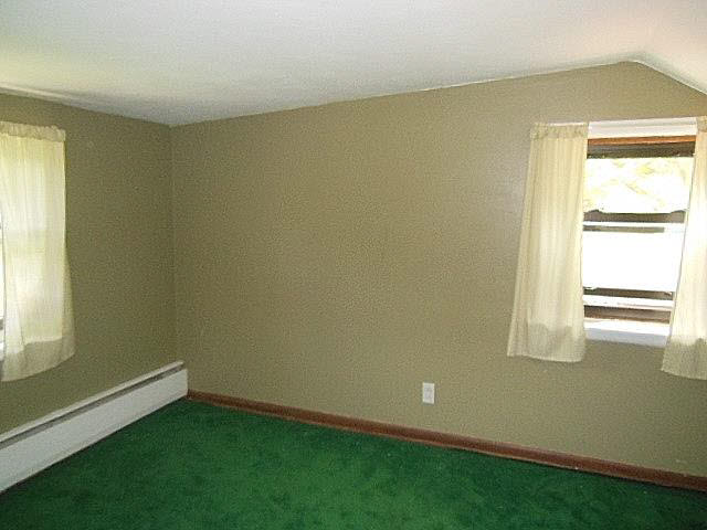 9624 Summerfield Road Temperance, MI 48182 - Photo 19 of 20 20403443-18.JPG