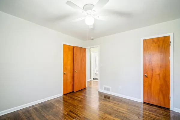 $189,900 | 33963 Glover Street, Wayne, MI 48184