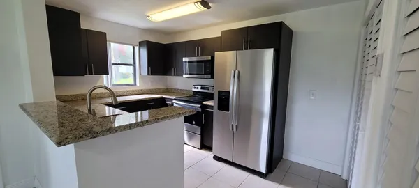 $1,650 | 3959 Northwest 87th Avenue, Sunrise, FL 33351