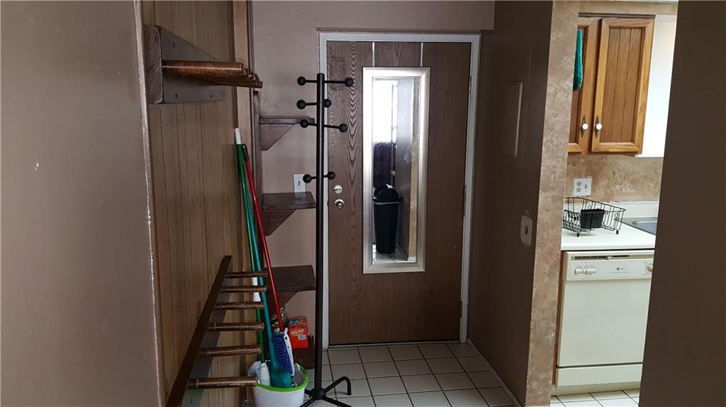 860 Copper Road, Unit 105 Copper Mountain, CO 80443 - Photo 7 of 23 a view of a hallway with wooden floor and entryway
