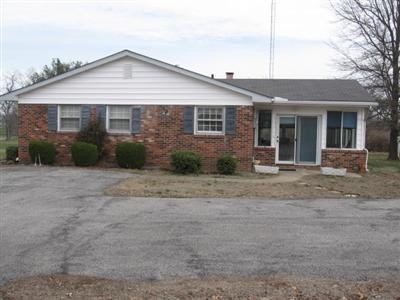 1240 Clay Kiser Road Paris, KY 40361 - Photo 5 of 29 Photo 5