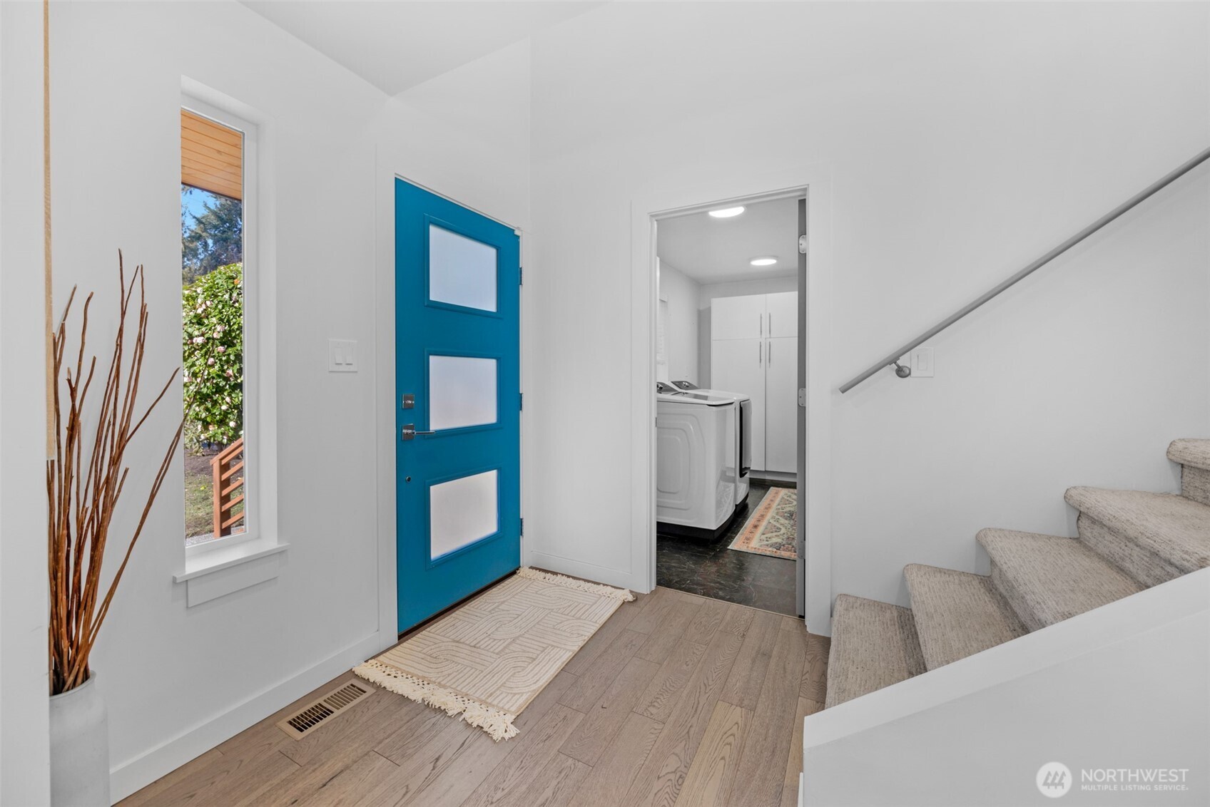 24231 78th Place West Edmonds, WA 98026 - Photo 16 of 40