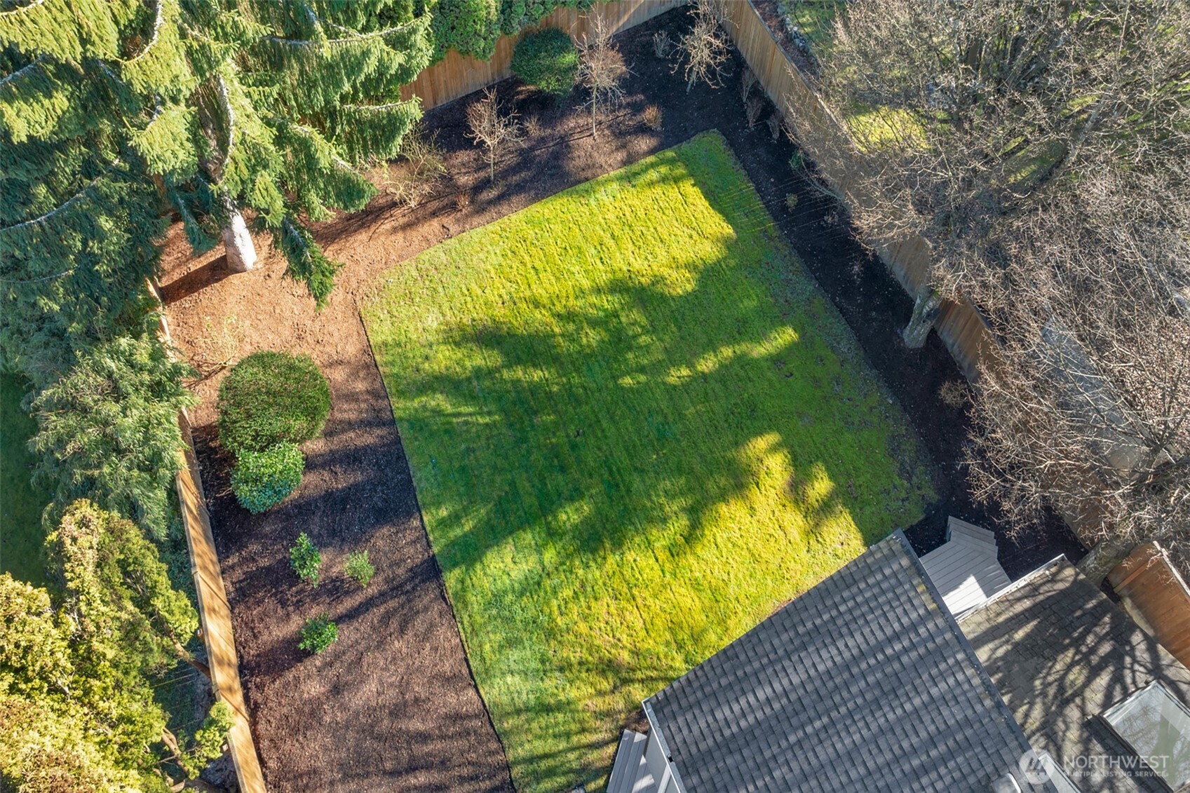 24231 78th Place West Edmonds, WA 98026 - Photo 33 of 40