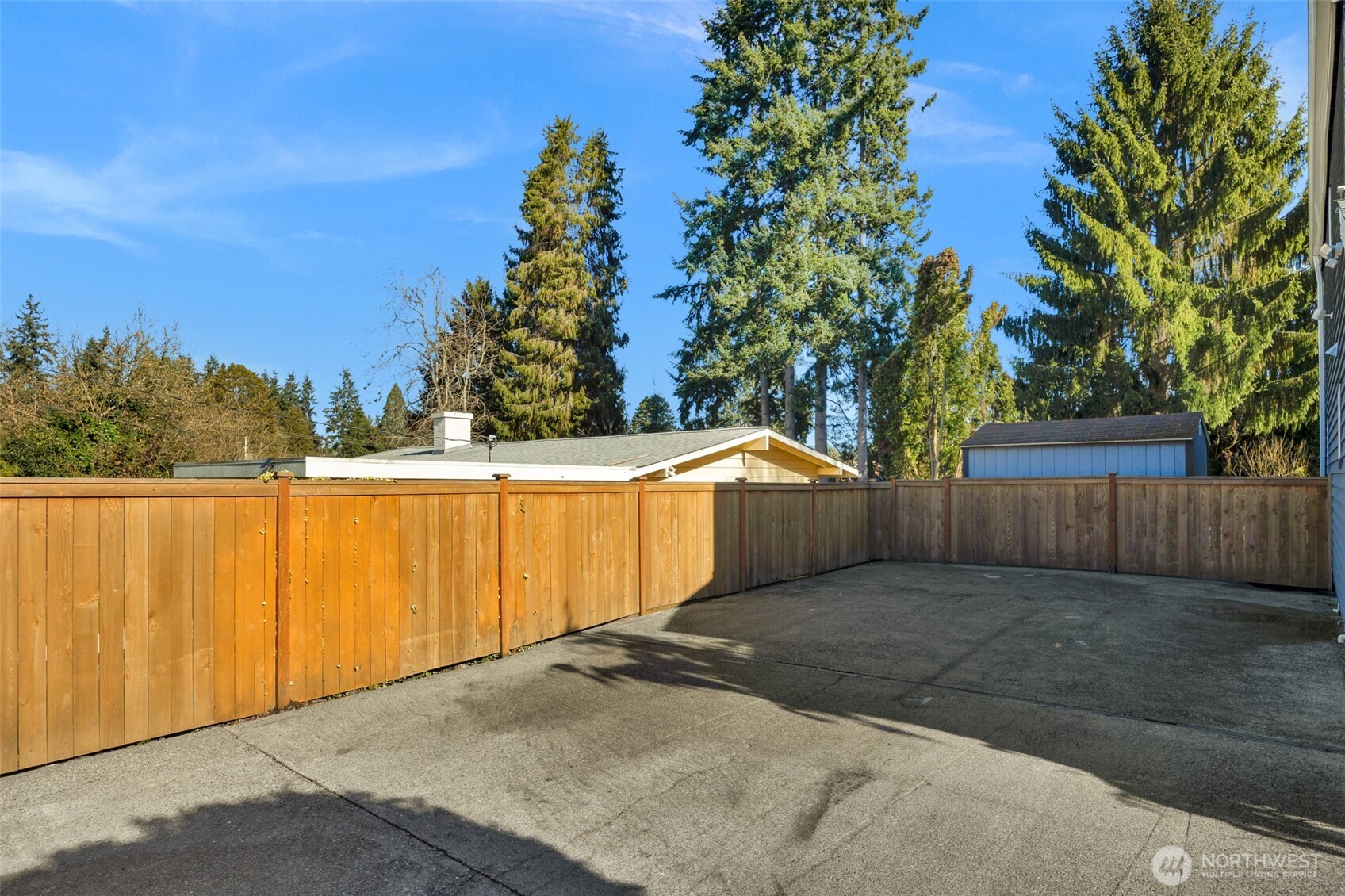 24231 78th Place West Edmonds, WA 98026 - Photo 35 of 40