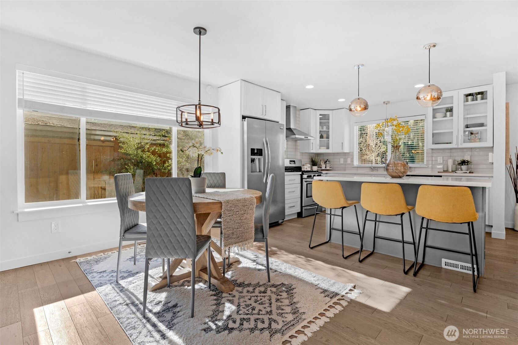 24231 78th Place West Edmonds, WA 98026 - Photo 7 of 40