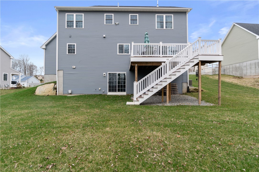 96 Fairhaven Road Cumberland, RI 02864 - Photo 32 of 34 Gallery Image 32