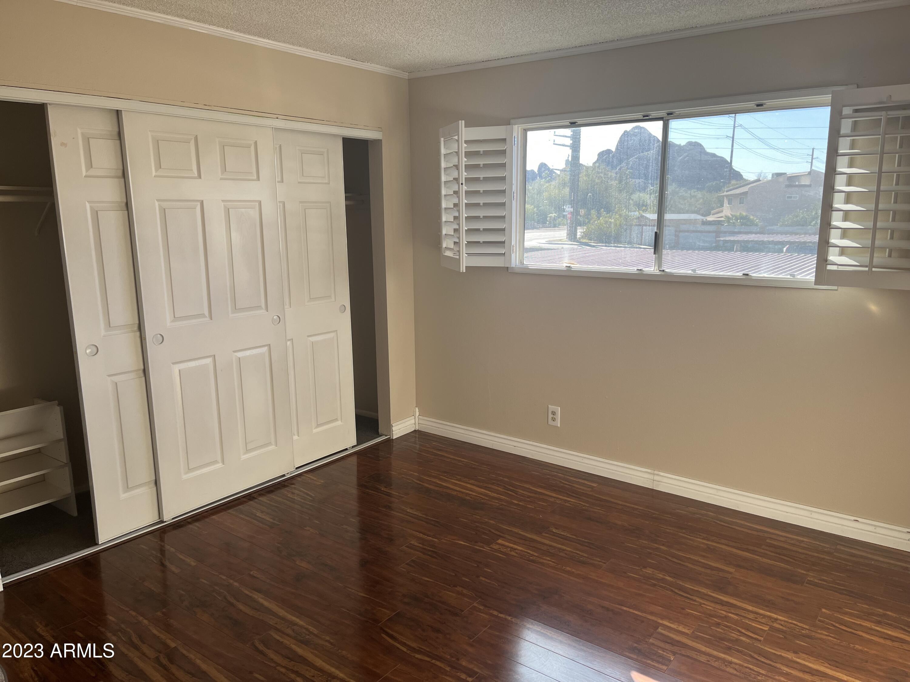5525 East Thomas Road, Unit H5 Phoenix, AZ 85018 - Photo 15 of 25 Master bedroom view