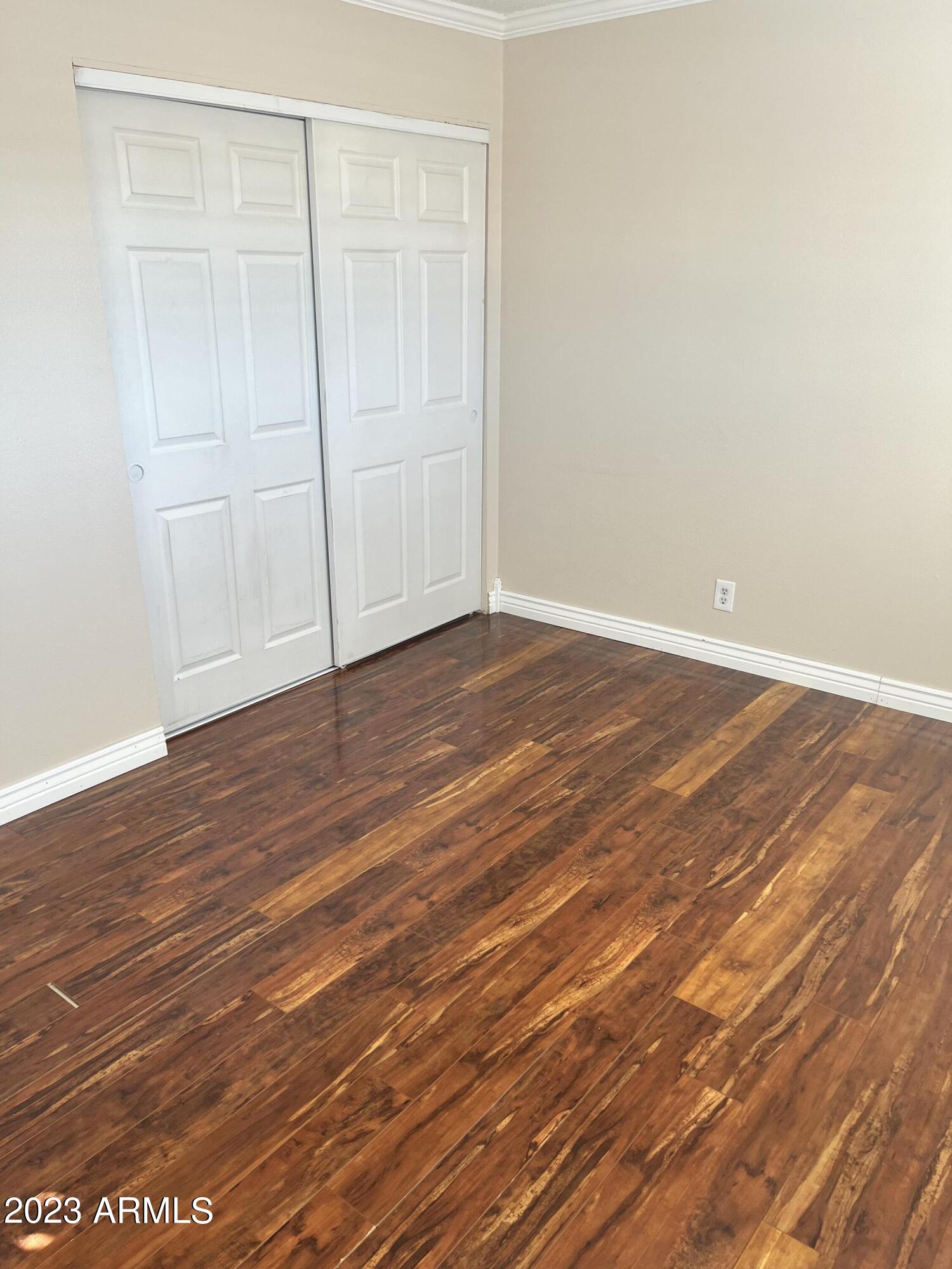 5525 East Thomas Road, Unit H5 Phoenix, AZ 85018 - Photo 10 of 25 Bedroom 2