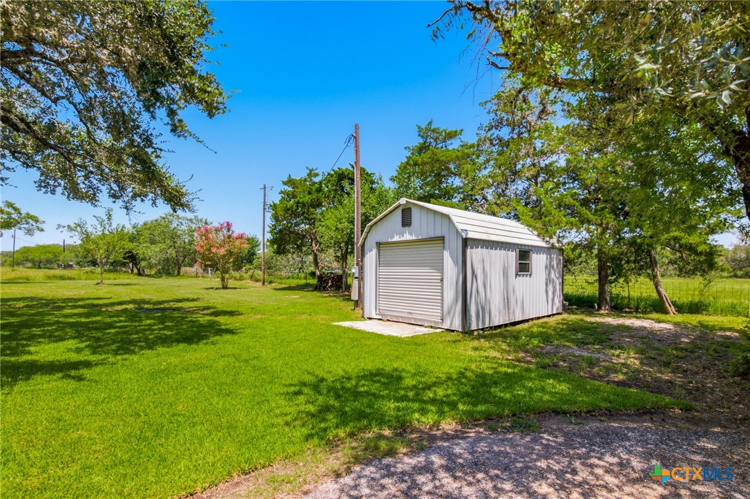 3694 Coletoville Road Victoria, TX 77905 - Photo 32 of 39 Gallery Image 32