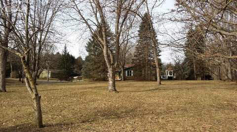 11313 North Bray Road Clio, MI 48420 - Photo 4 of 30 20433975-3.JPG