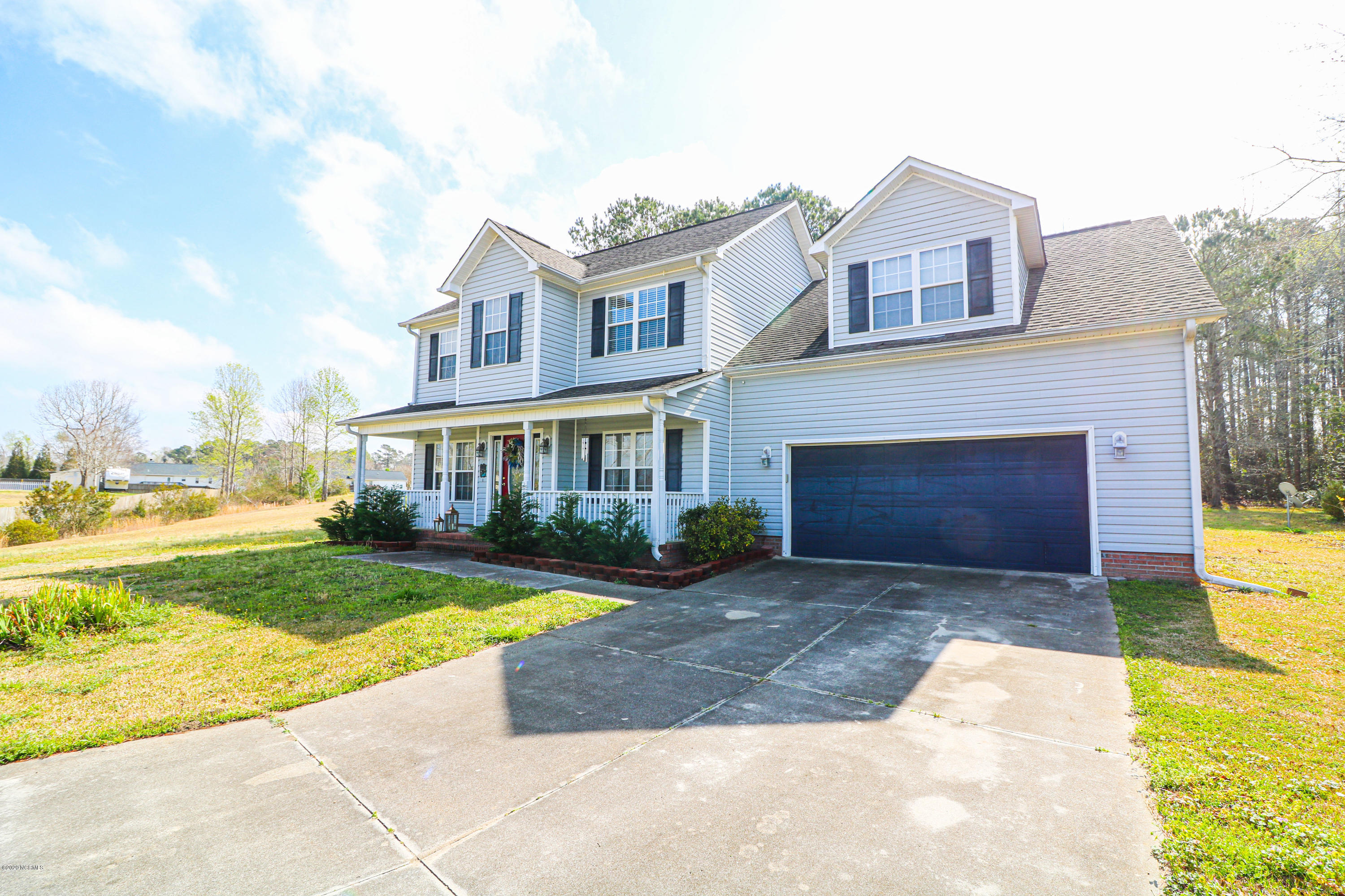 202 Rutherford Way Jacksonville, NC 28540 - Photo 1 of 33 Front 202 Rutherford Way