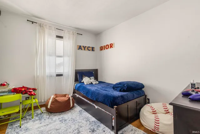 $170,000 | 1250 Sussex Drive, South Bend, IN 46628