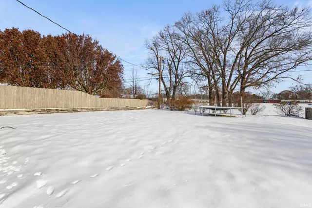 $170,000 | 1250 Sussex Drive, South Bend, IN 46628