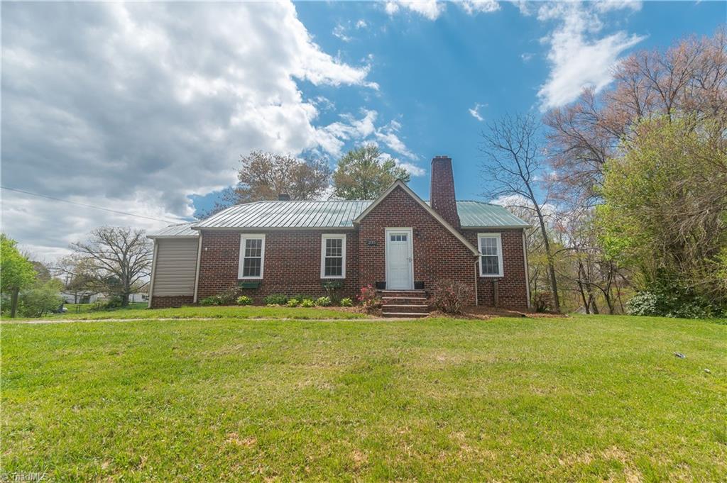 235 Pipers Gap Road Mount Airy, NC 27030 - Photo 15 of 20 Gallery Image 15