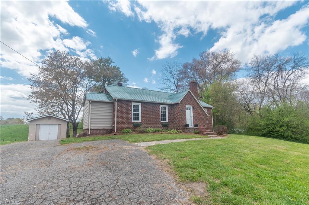 235 Pipers Gap Road Mount Airy, NC 27030 - Photo 16 of 20 Gallery Image 16