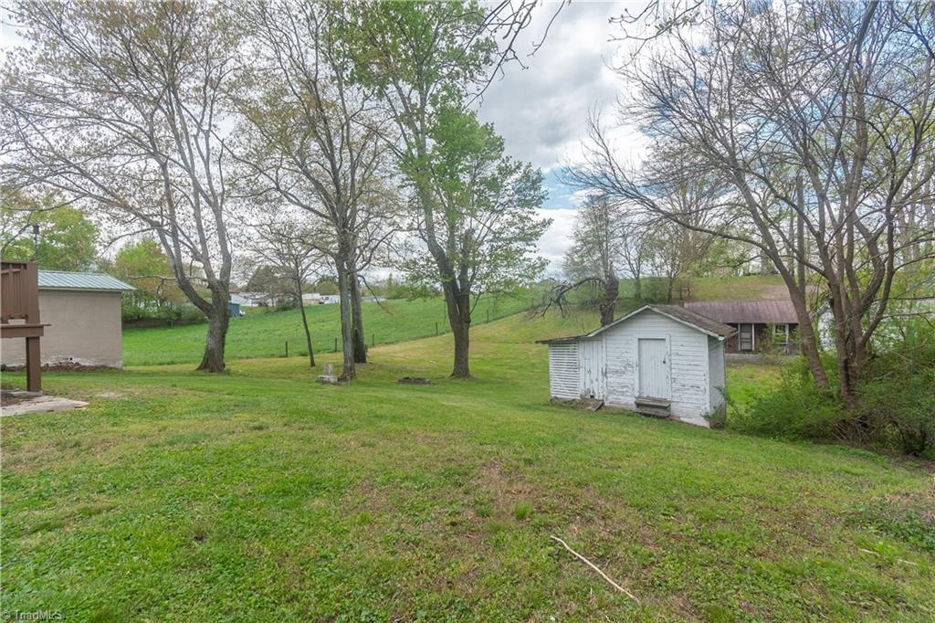 235 Pipers Gap Road Mount Airy, NC 27030 - Photo 18 of 20 Gallery Image 18