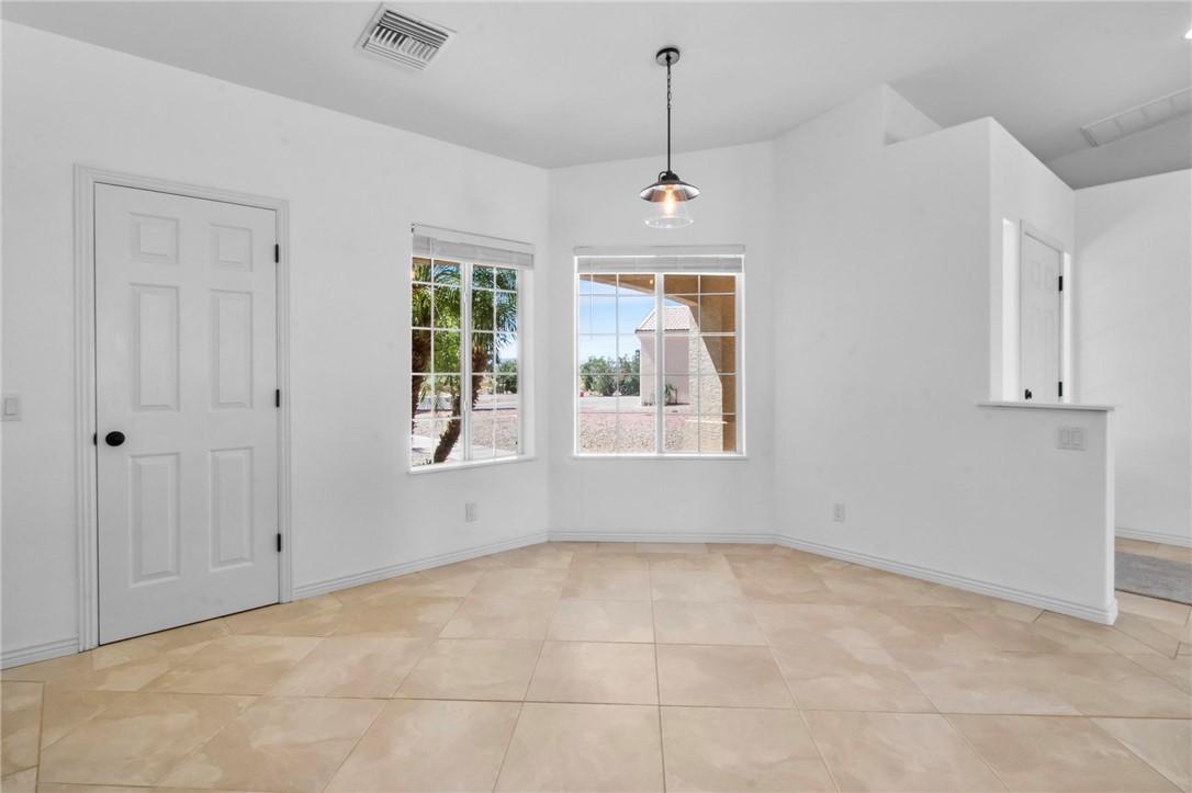 1553 Puma Road Mohave Valley, AZ 86440 - Photo 13 of 41