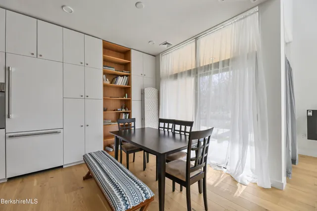 $1,149,000 | 12 River Run, Williamstown, MA 01267