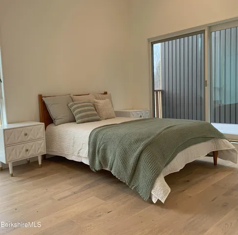 $1,149,000 | 12 River Run, Williamstown, MA 01267