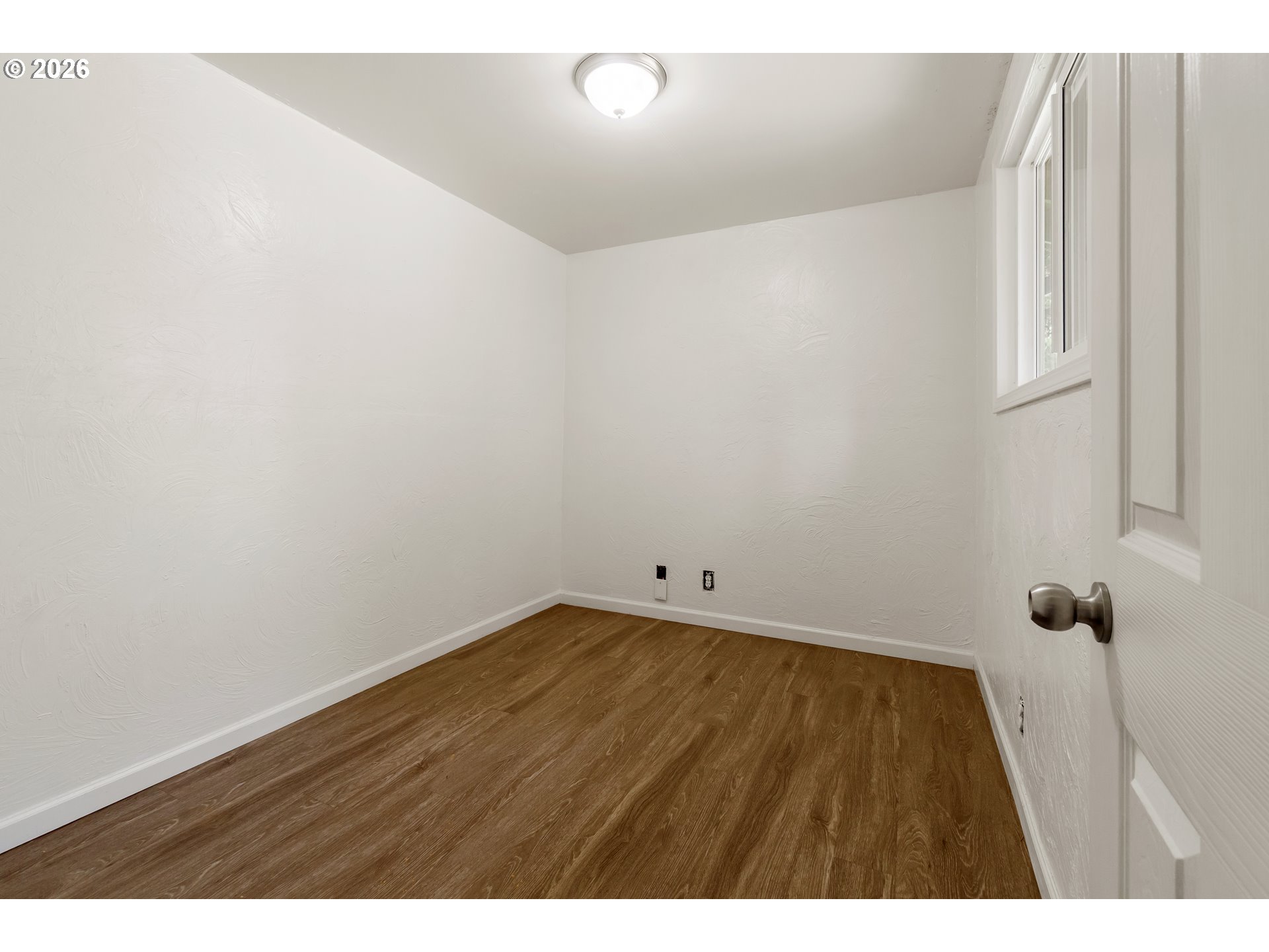 23939 Raze Road Elmira, OR 97437 - Photo 17 of 46 Bedroom, Primary