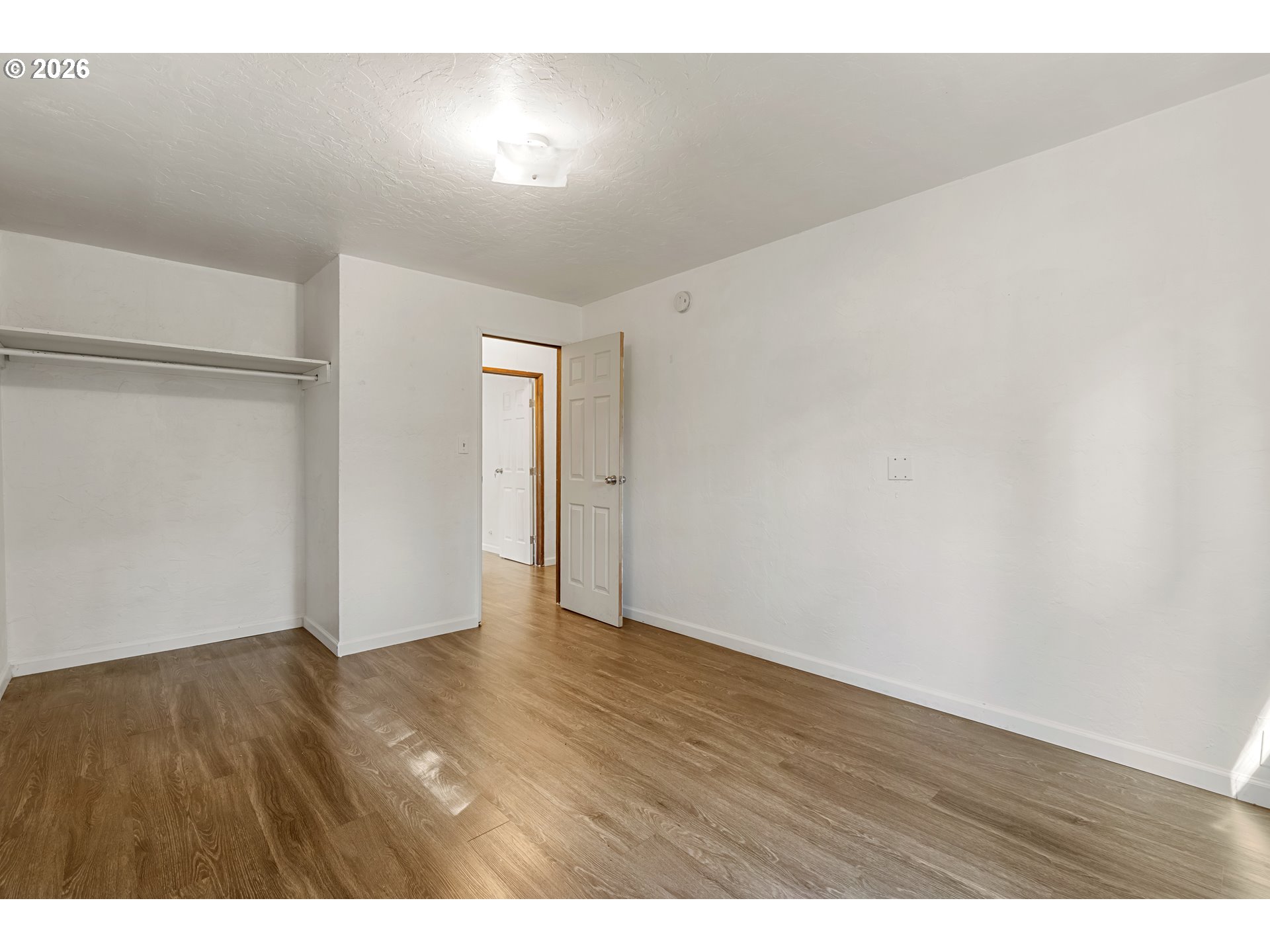 23939 Raze Road Elmira, OR 97437 - Photo 24 of 46 Bedroom