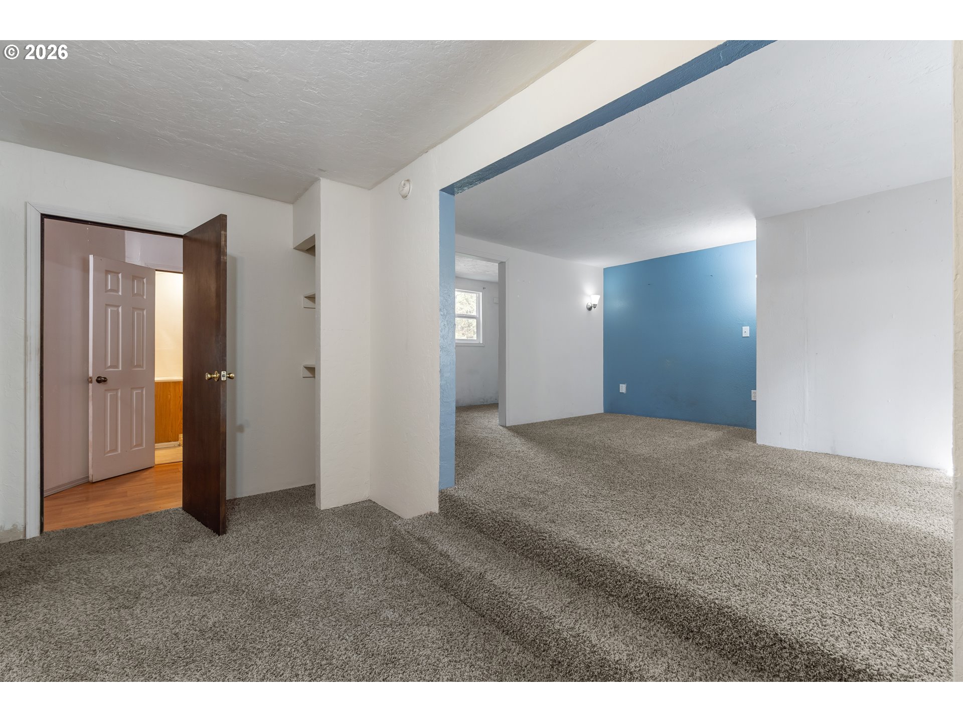 23939 Raze Road Elmira, OR 97437 - Photo 9 of 46 Kitchen