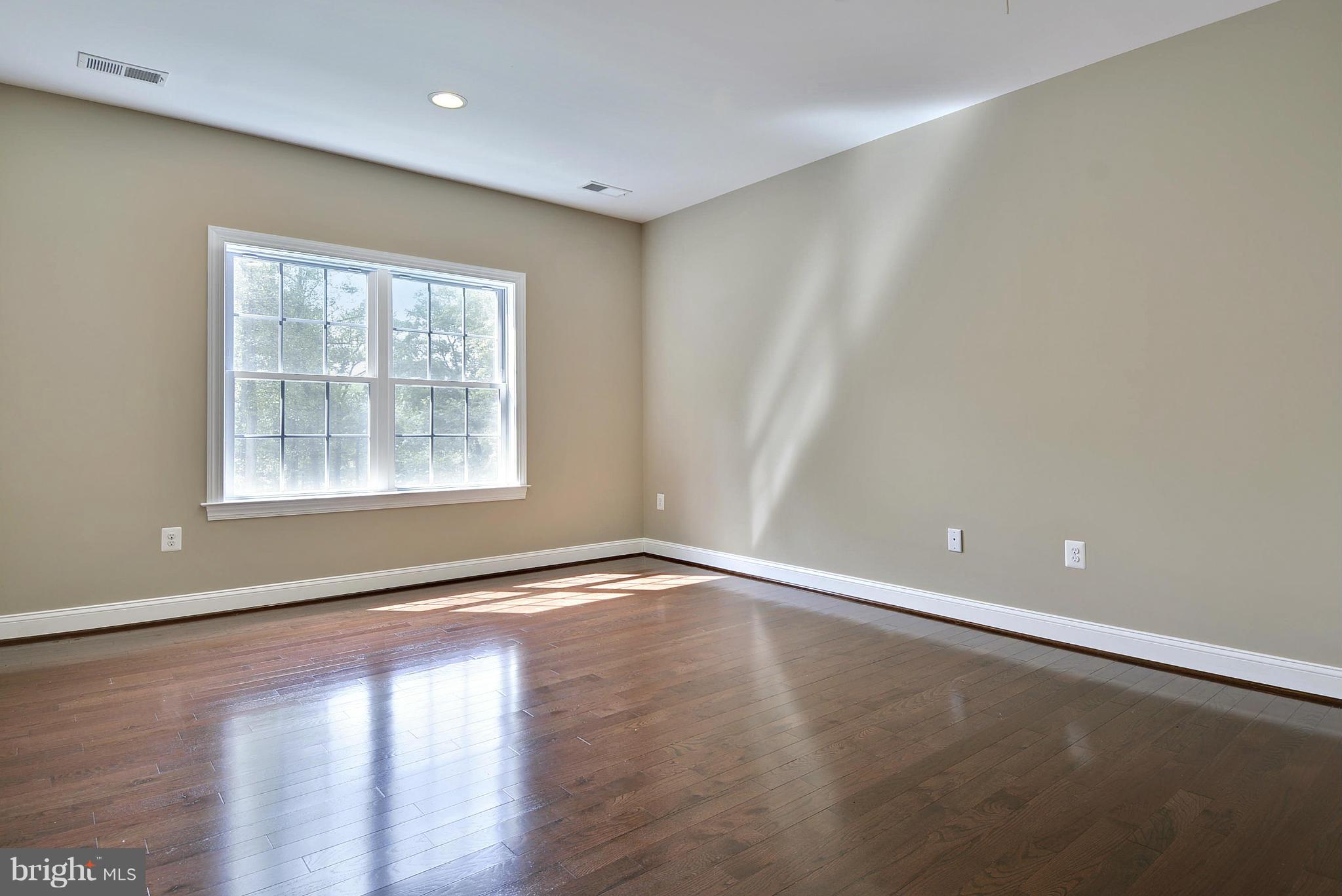 101 Awkard Lane Silver Spring, MD 20905 - Photo 14 of 30 Bedroom