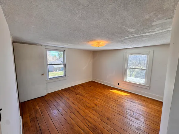 $170,000 | 776 Spottswood Road, Steeles Tavern, VA 24476