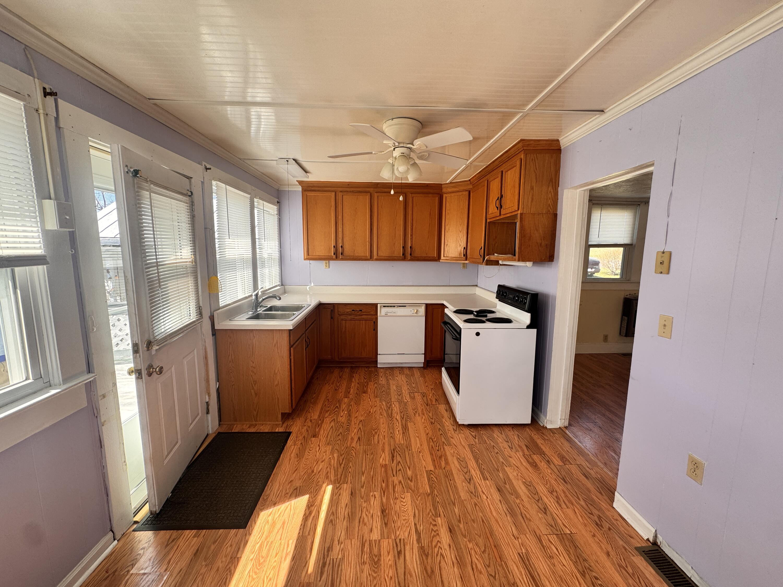 776 Spottswood Road Steeles Tavern, VA 24476 - Photo 2 of 14 IMG_7184