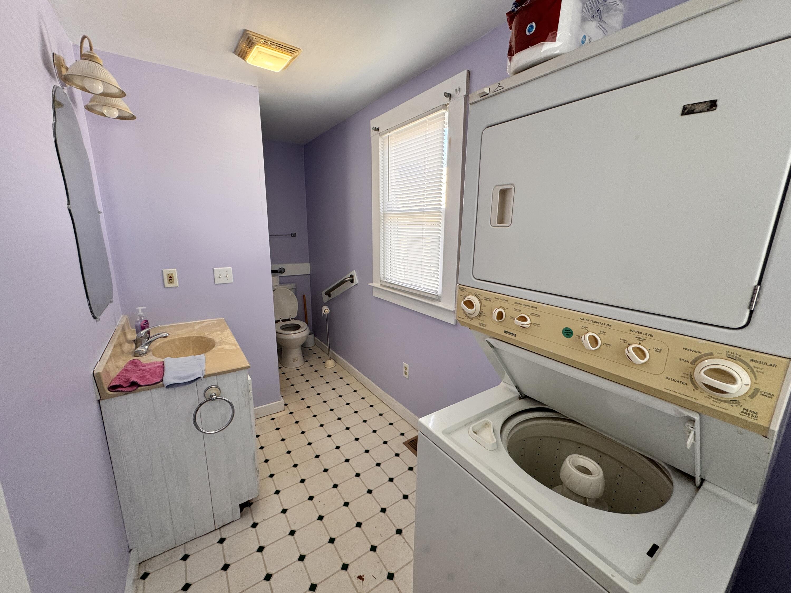 776 Spottswood Road Steeles Tavern, VA 24476 - Photo 8 of 14 IMG_7180