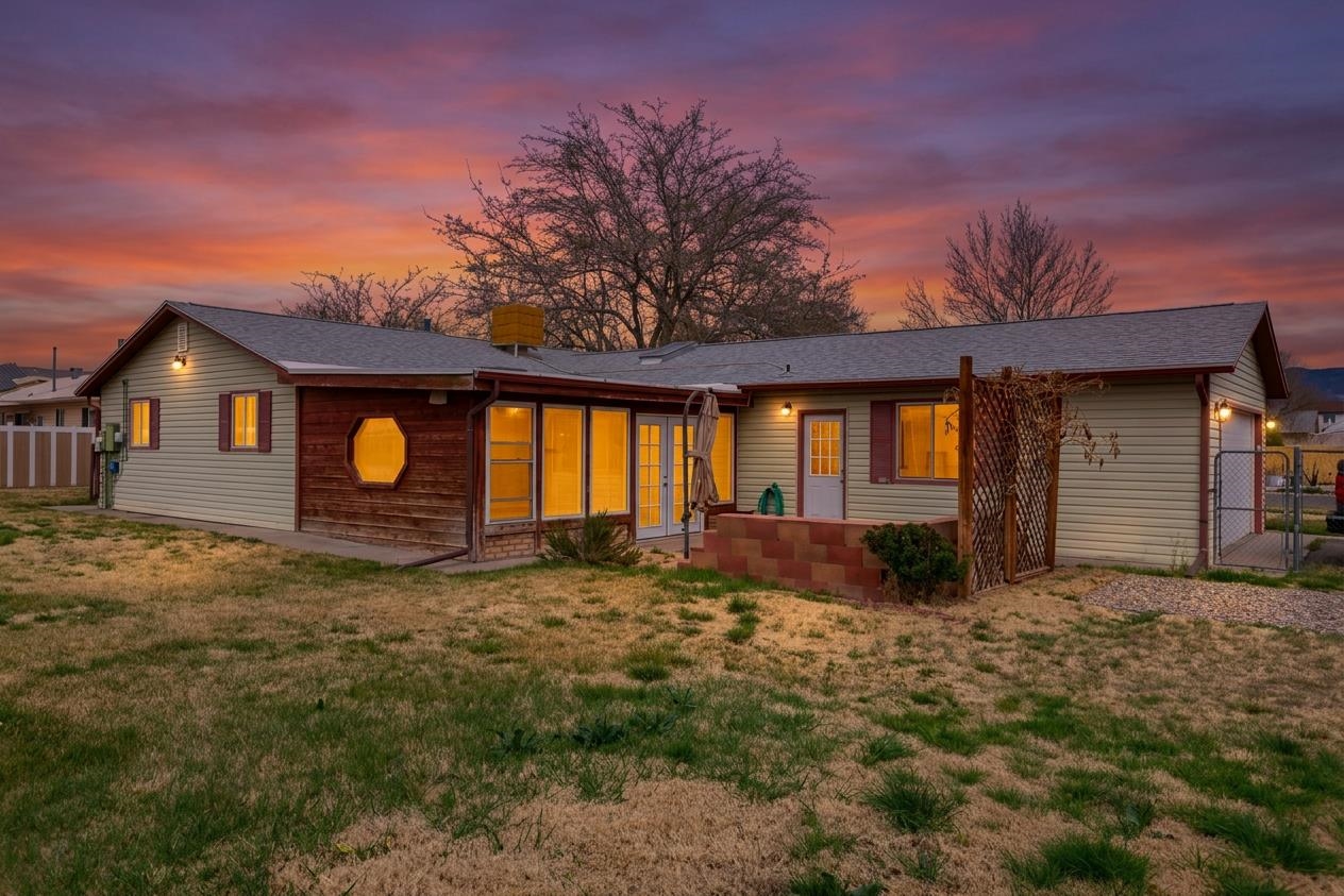481-31 31 1/4 Road Grand Junction, CO 81504 - Photo 2 of 38 a view of a house with backyard and balcony