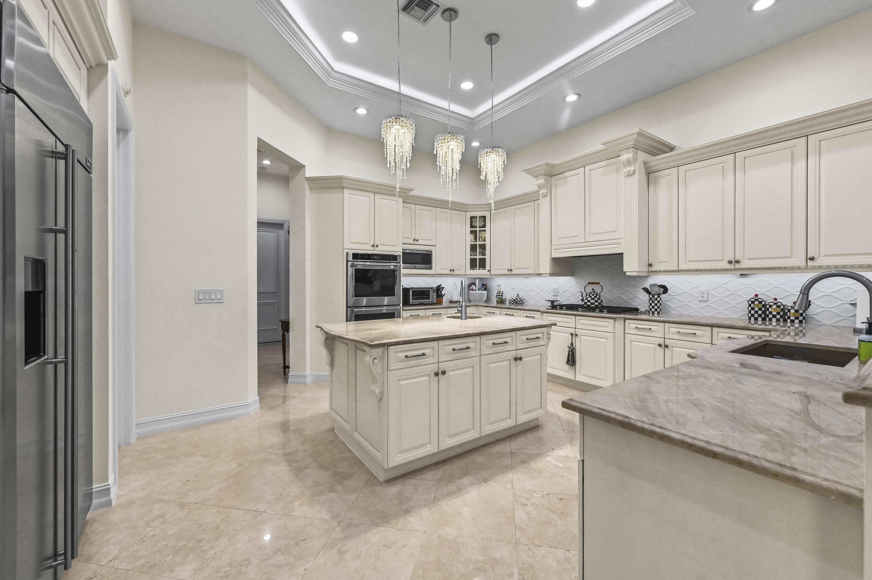 17665 Middlebrook Way Boca Raton, FL 33496 - Photo 18 of 69 17 Kitchen 01
