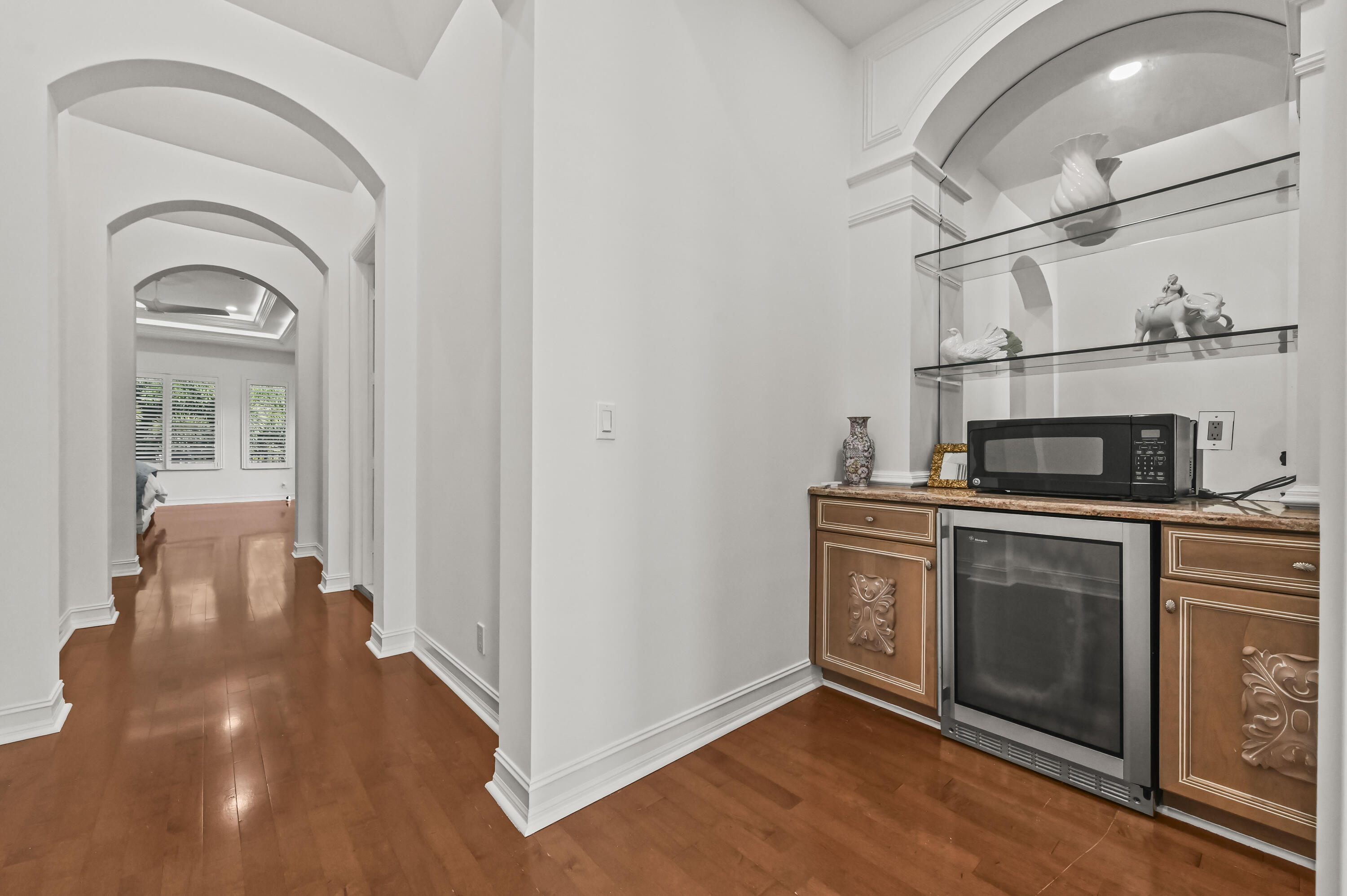 17665 Middlebrook Way Boca Raton, FL 33496 - Photo 29 of 69 49 Mini bar 01