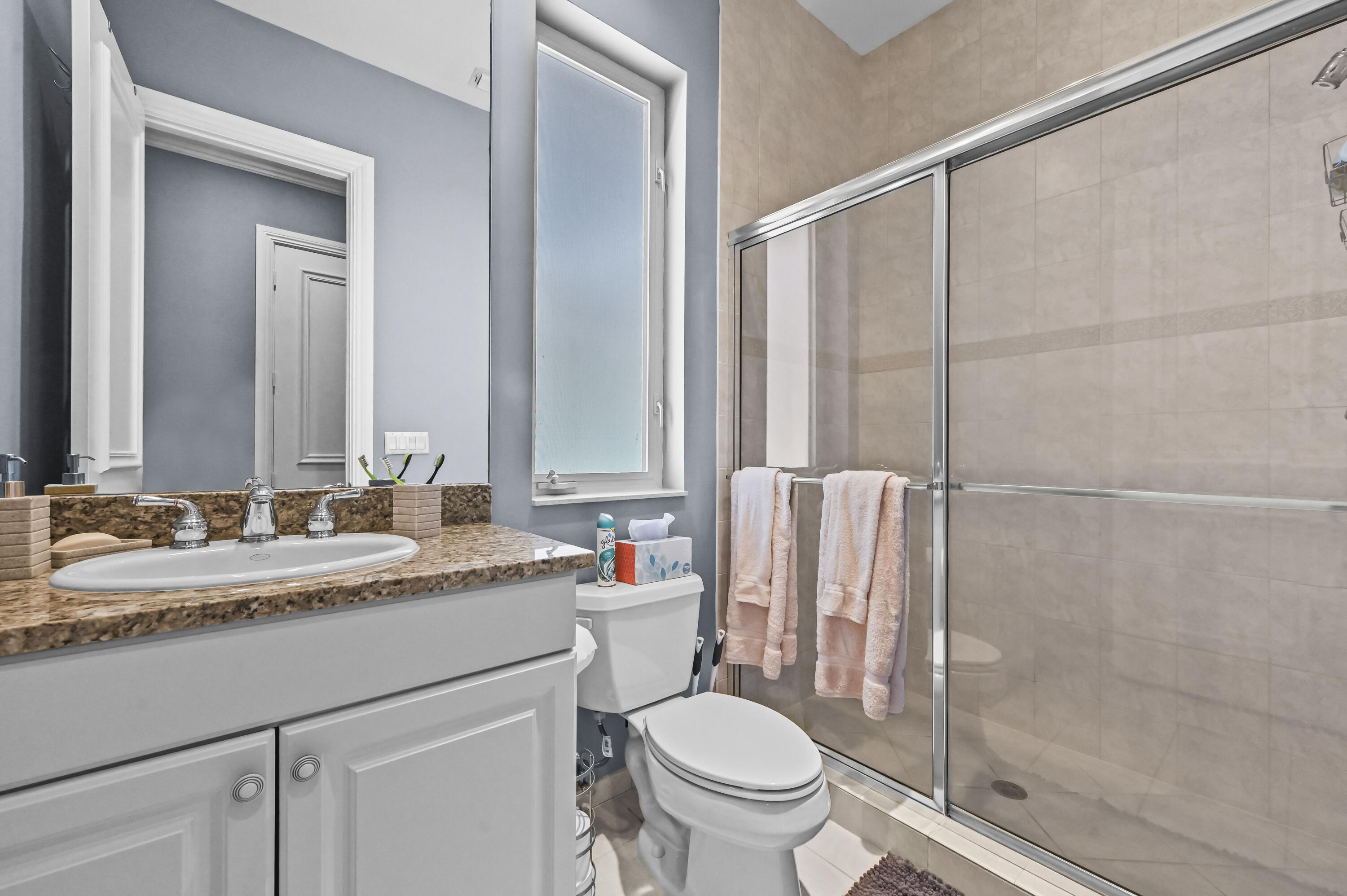 17665 Middlebrook Way Boca Raton, FL 33496 - Photo 48 of 69 46 Bathroom 01