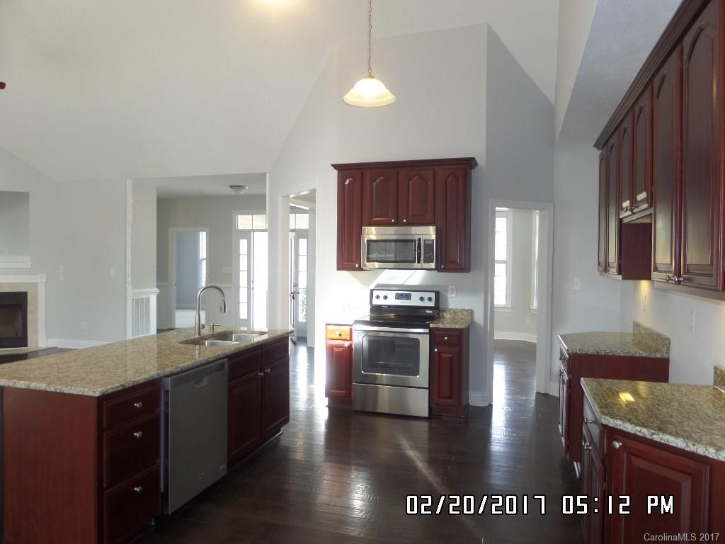 116 Glendale Drive, Unit 319 Rockingham, NC 28379 - Photo 8 of 23
