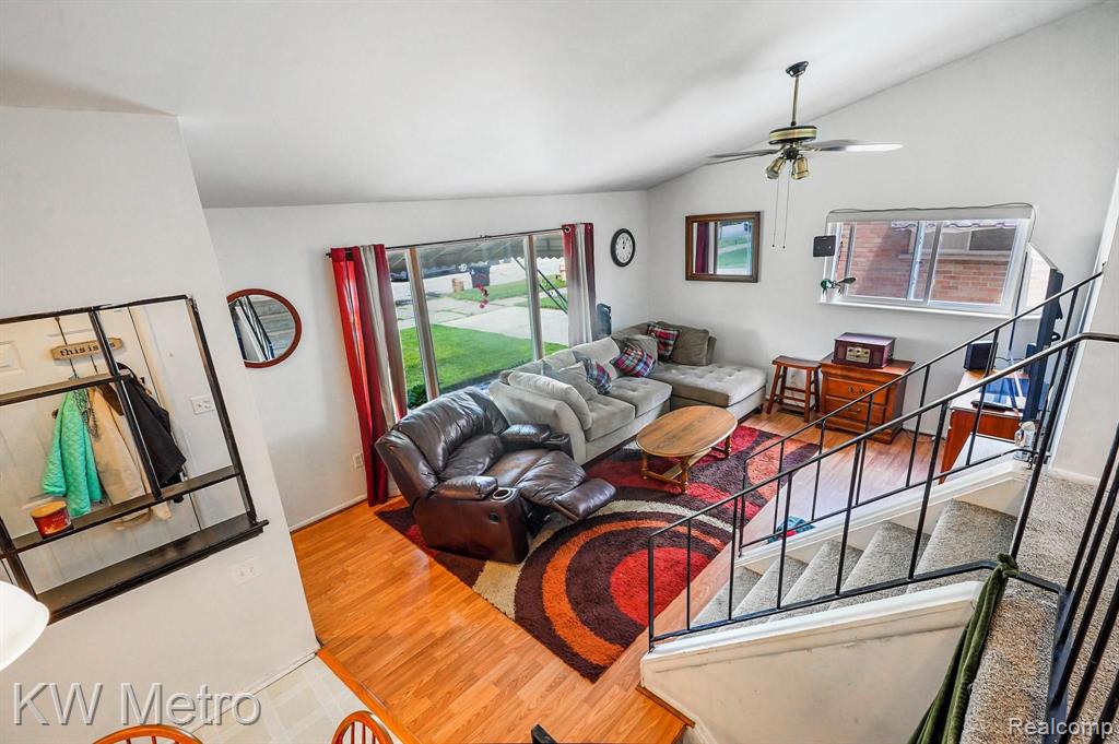 785 Rahn Street Westland, MI 48186 - Photo 4 of 17