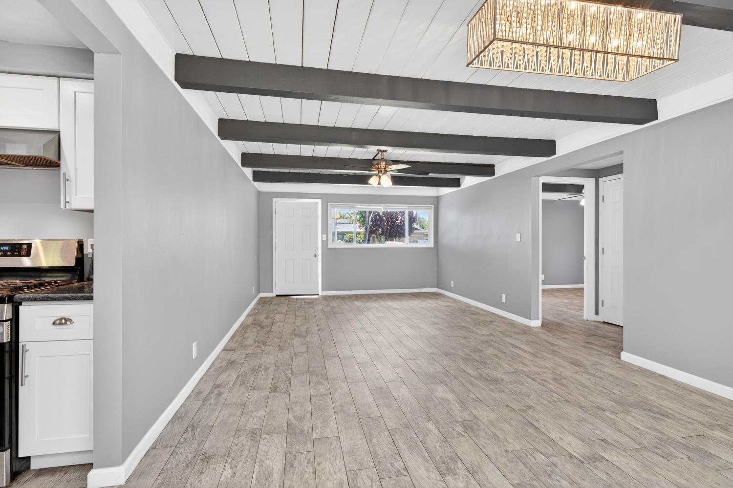 1921 Calhoun Way Stockton, CA 95207 - Photo 10 of 35