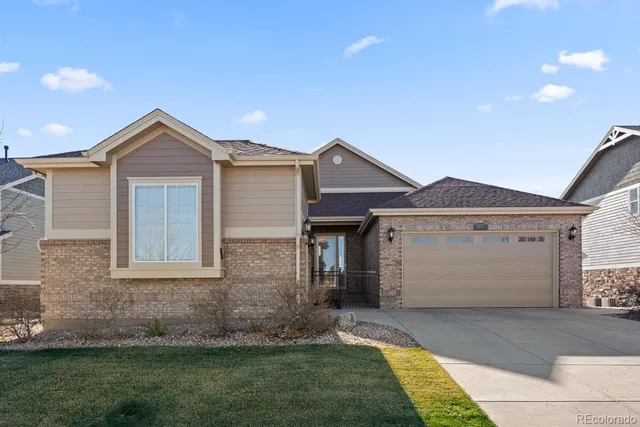 $869,995 | 8275 South Country Club Parkway, Aurora, CO 80016