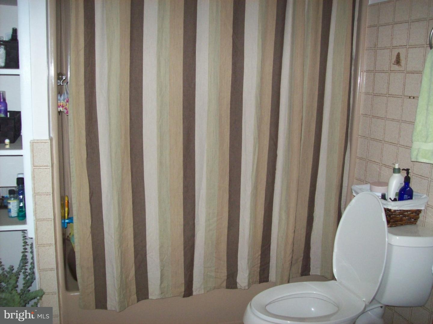 3213 Pennypack Road Hatboro, PA 19040 - Photo 13 of 15 Bathroom